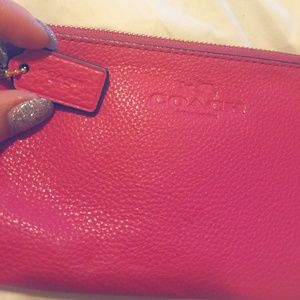 Leather Hot Pink Coach Wristlette Wallet 100% Auth